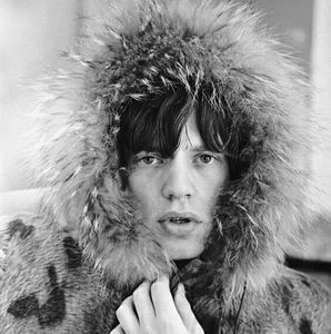 Fashion TV-BlsbUVEAOHW-1