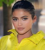 Fashion TV-BmTD0UzAFlO-4