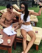 Fashion TV-BmXHsmJgpKy-0