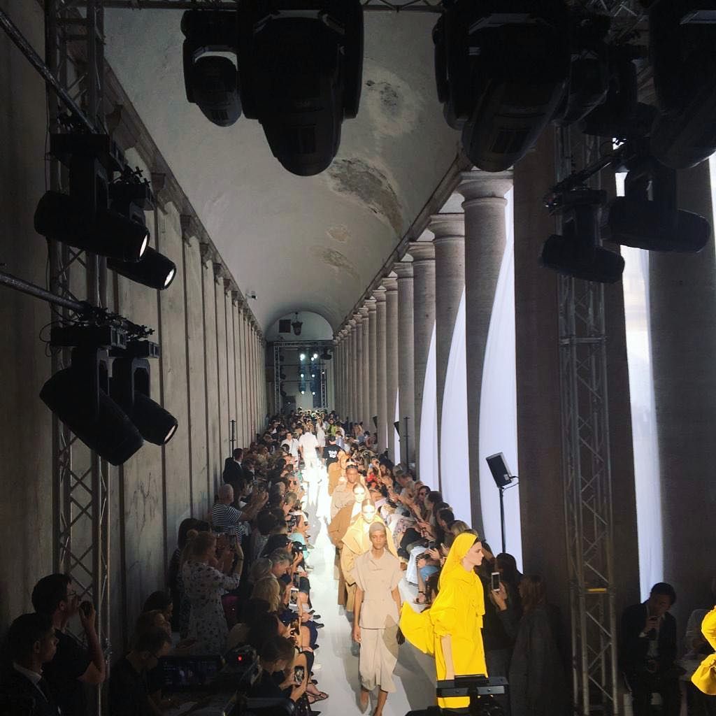 Fashion TV-Bn8TdHjgRo7-0