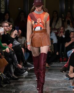 Fashion TV-BpEnWM_gV7V-2