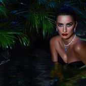 Fashion TV-BtQkUeZgTpa-0