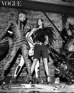 Fashion TV-BtSsewPghH--1