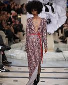 Fashion TV-BtLfEyughJr-3