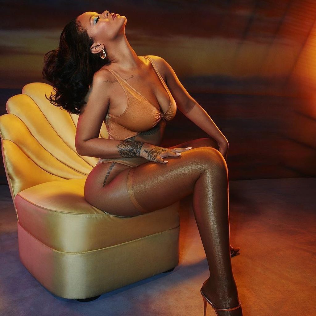 Fashion TV-ByIjxQoDCgI-0
