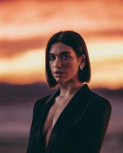 Fashion TV-ByUxODEjghX-1