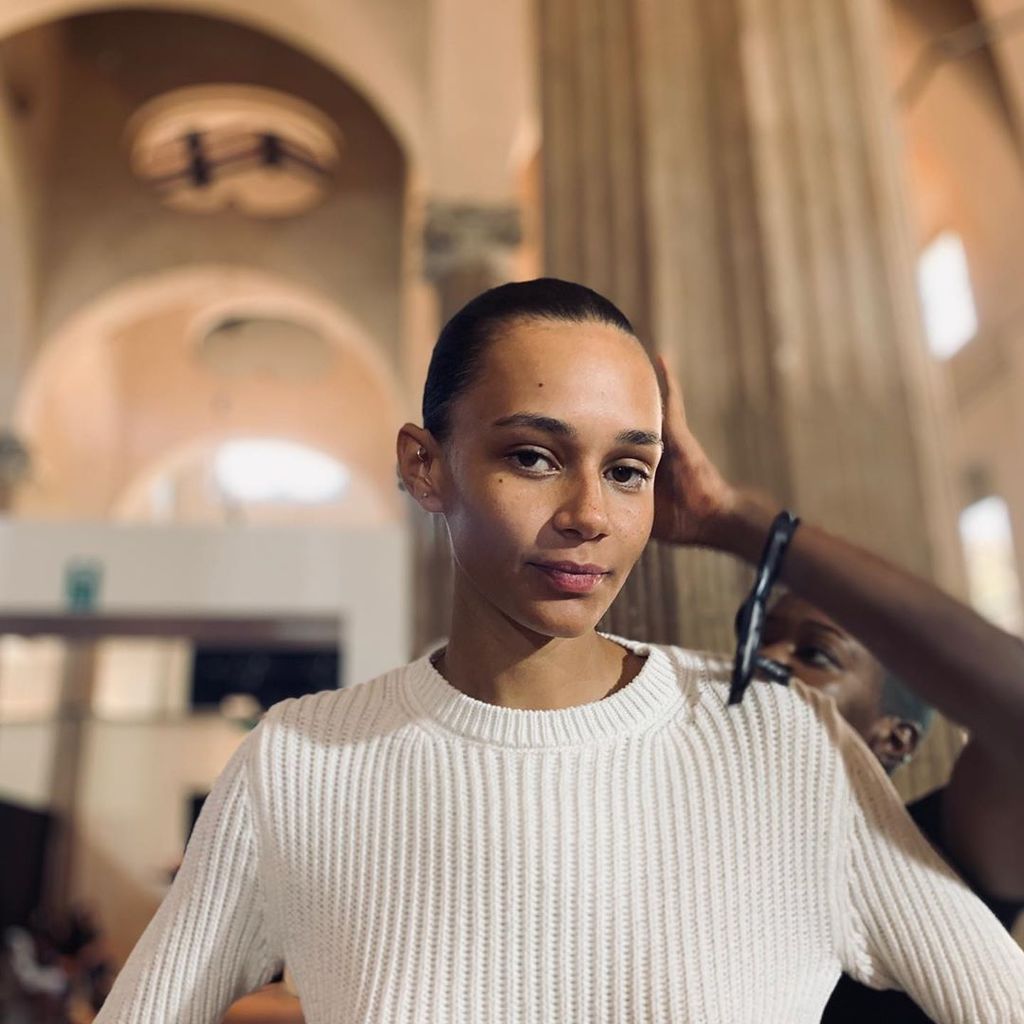 Fashion TV-B2qrZr6j3Dr-0