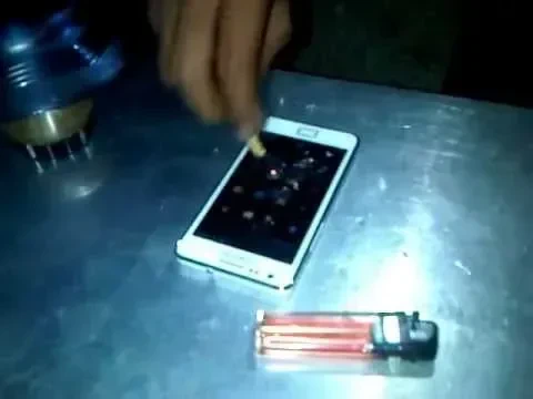 Demo Nekat! Kekuatan Gorilla Glass Samsung Galaxy S2 🚬