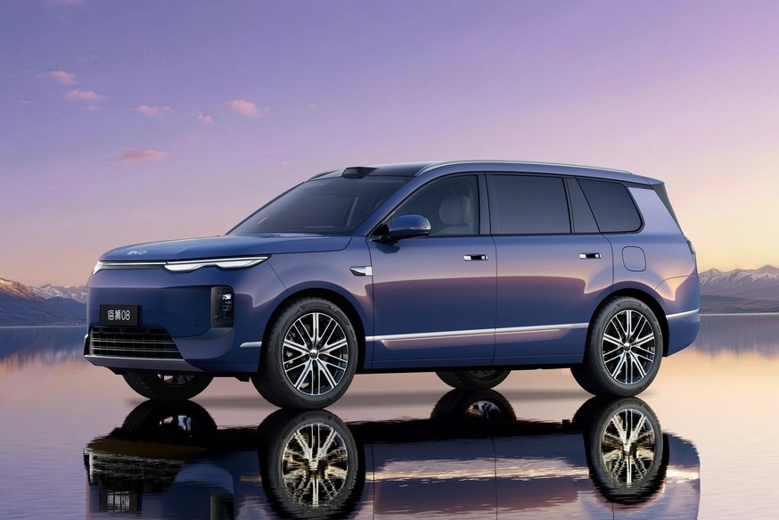 BYD Sealion 08