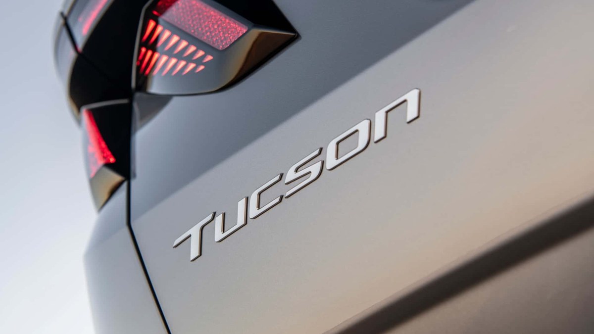 Новый Hyundai Tucson: смелый рестайлинг и только электрифицированные моторы
