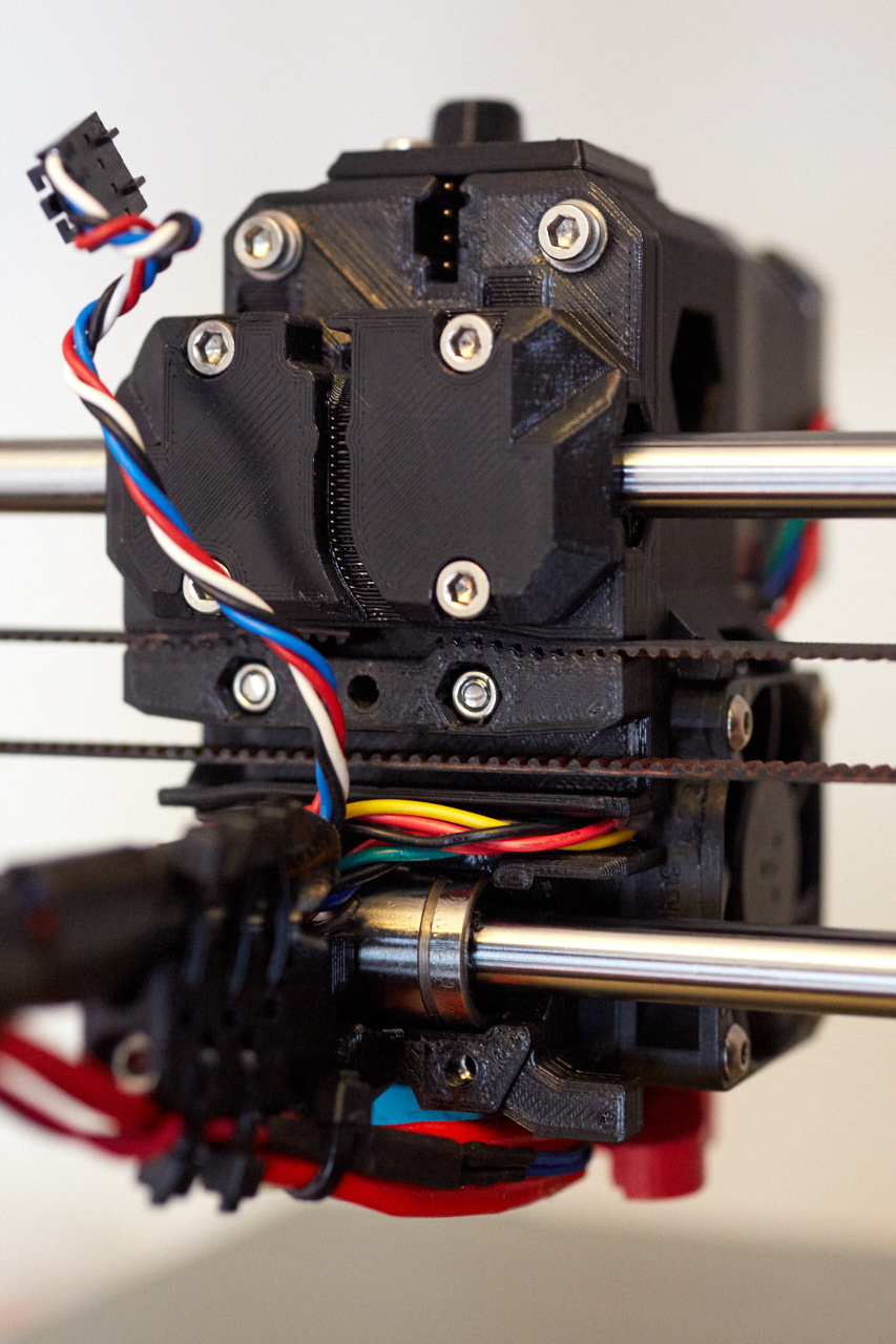 Bear extruder