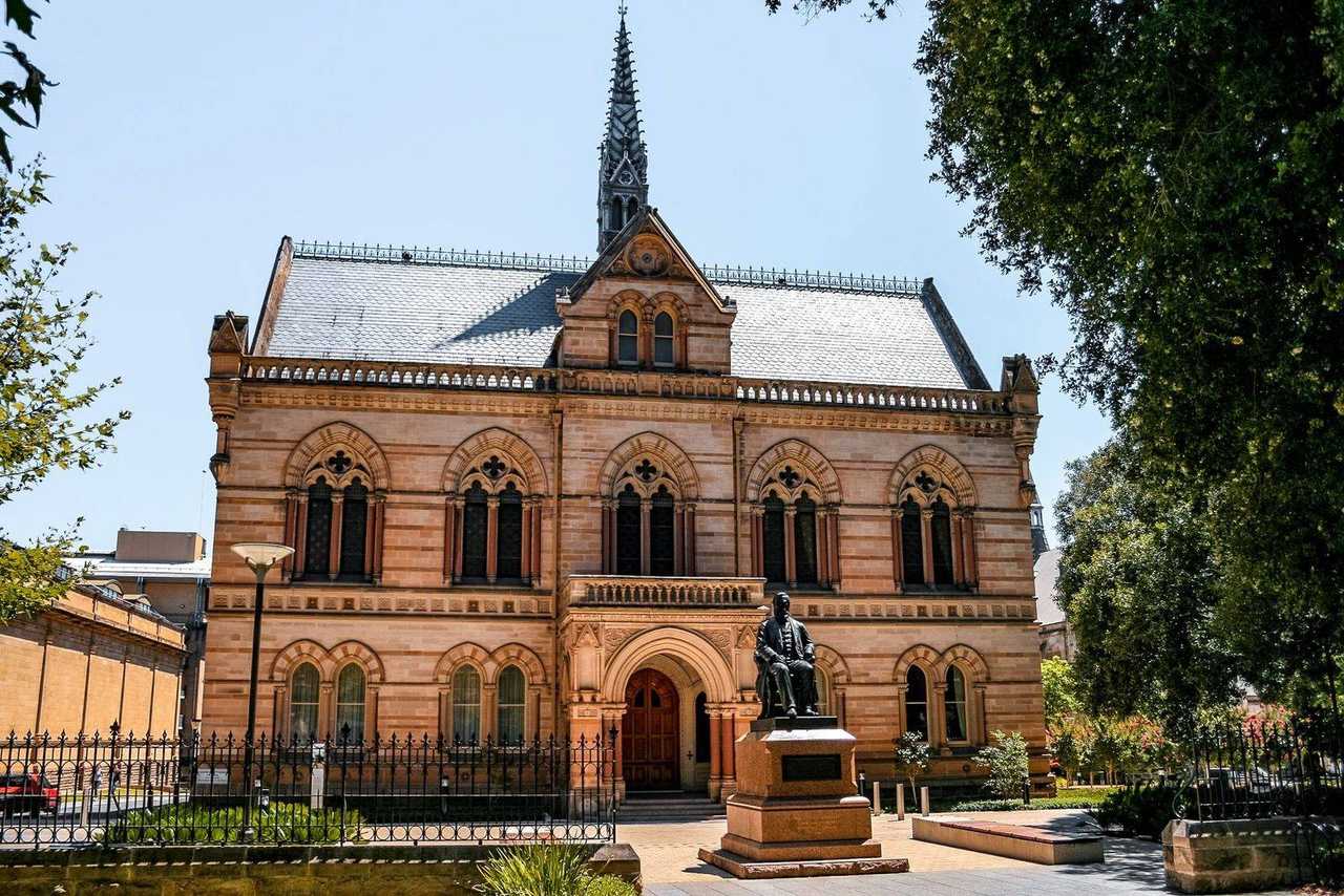 University of Adelaide Mitchell Building Neo-Gothic sandstone and Elder statue, day, clear blue sky
