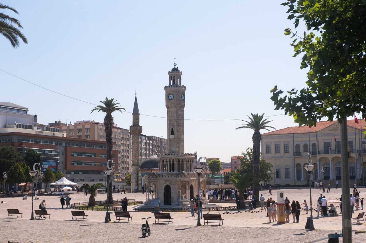 İzmir Clock Tower on Konak Square, day, pale blue sky