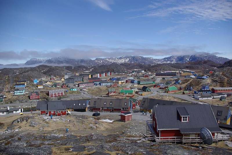 Ice and rock shoreline near Paamiut, Greenland