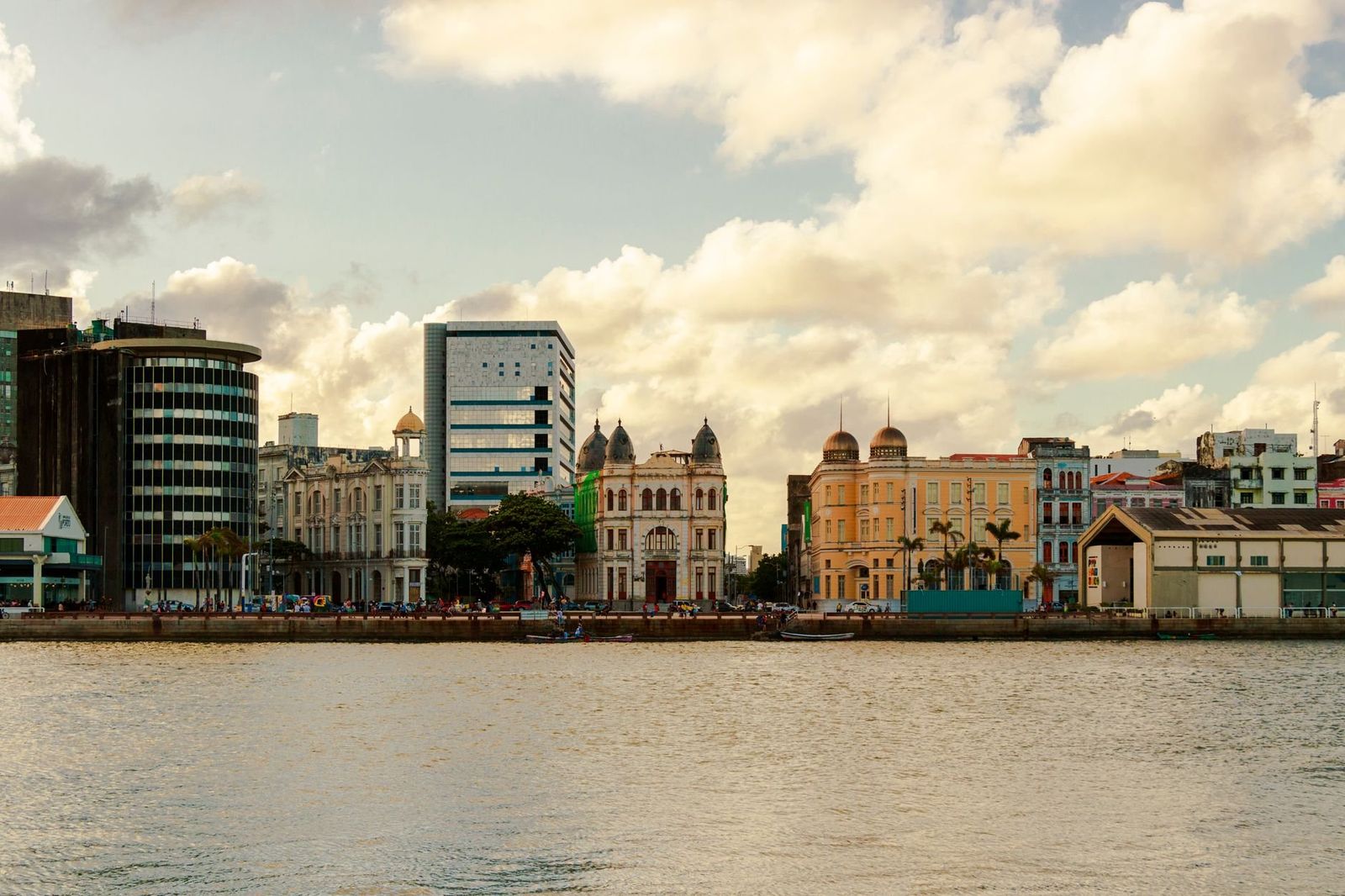 Recife Antigo streets and bridges over the Capibaribe