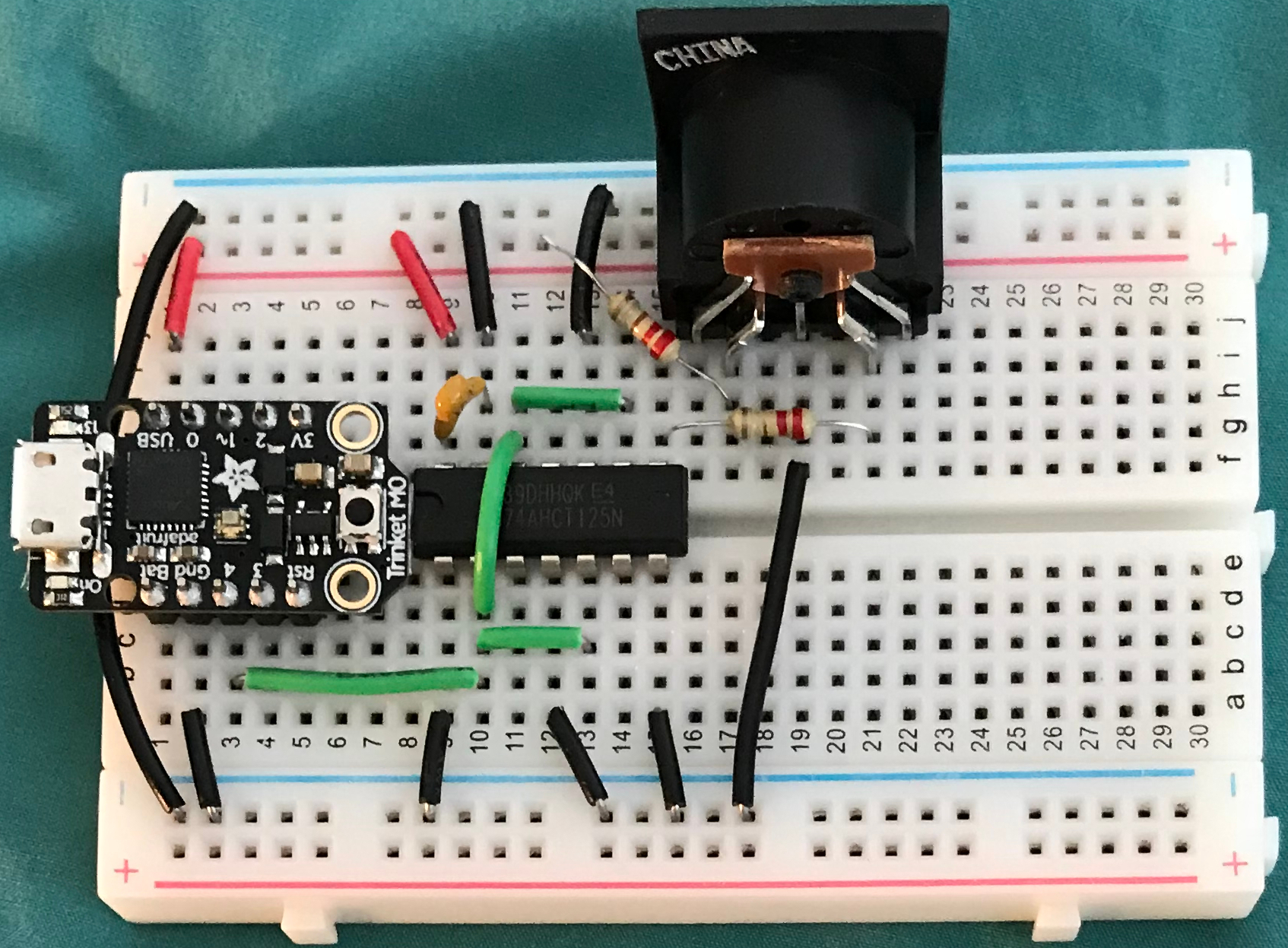 Image of MIDI DIN to MIDI USB Host converter