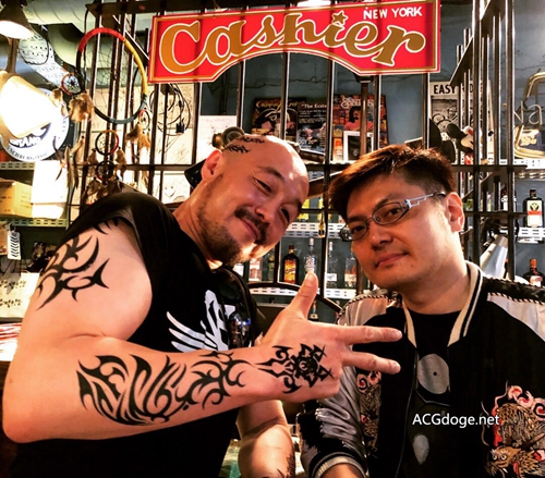 筋肉监督，动画监督岸诚二坚持肌肉锻炼半年效果显著（岸诚二作为健美选手正式出道）