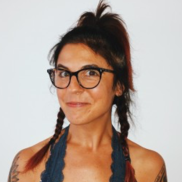 Niki Polyocan portrait