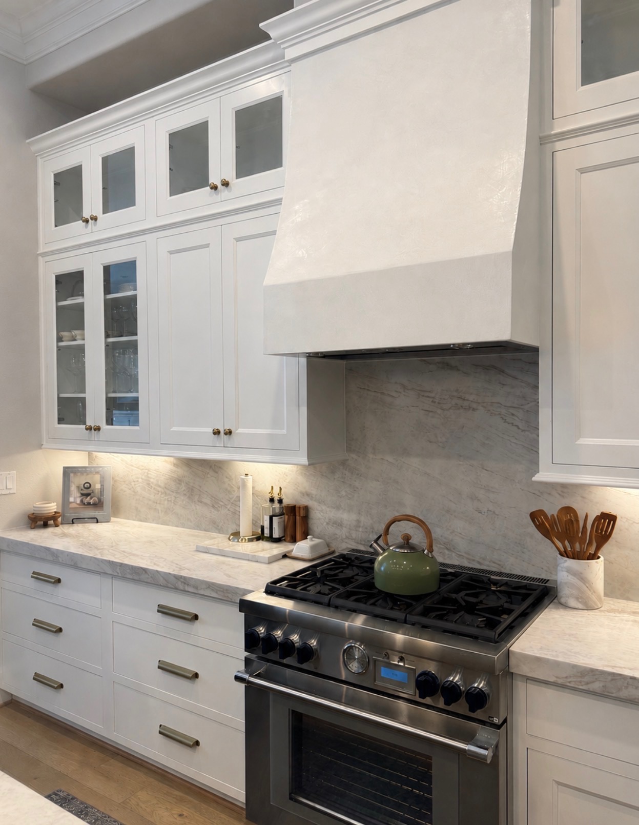 Custom Range & Marble