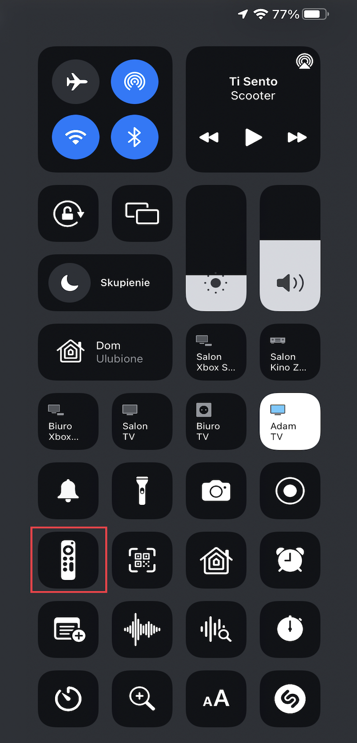 Arrow pointing to the remote control icon in the control center