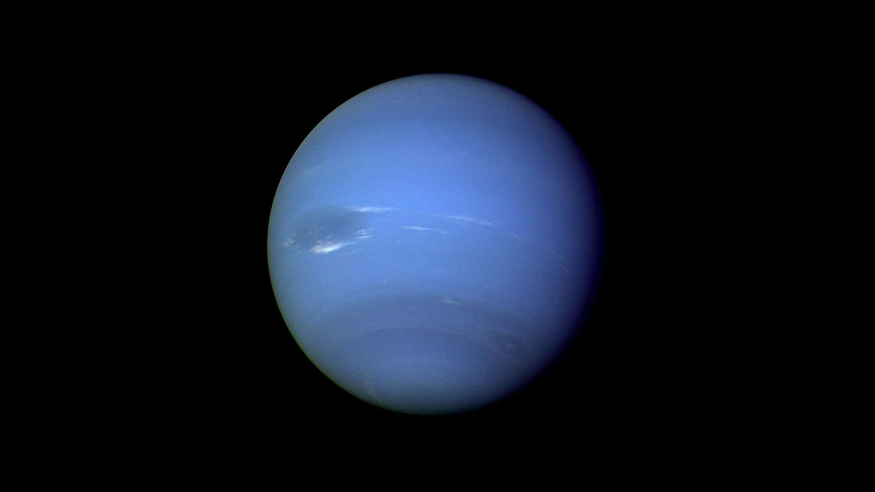 蔚蓝色的海王星 (© NASA/JPL)