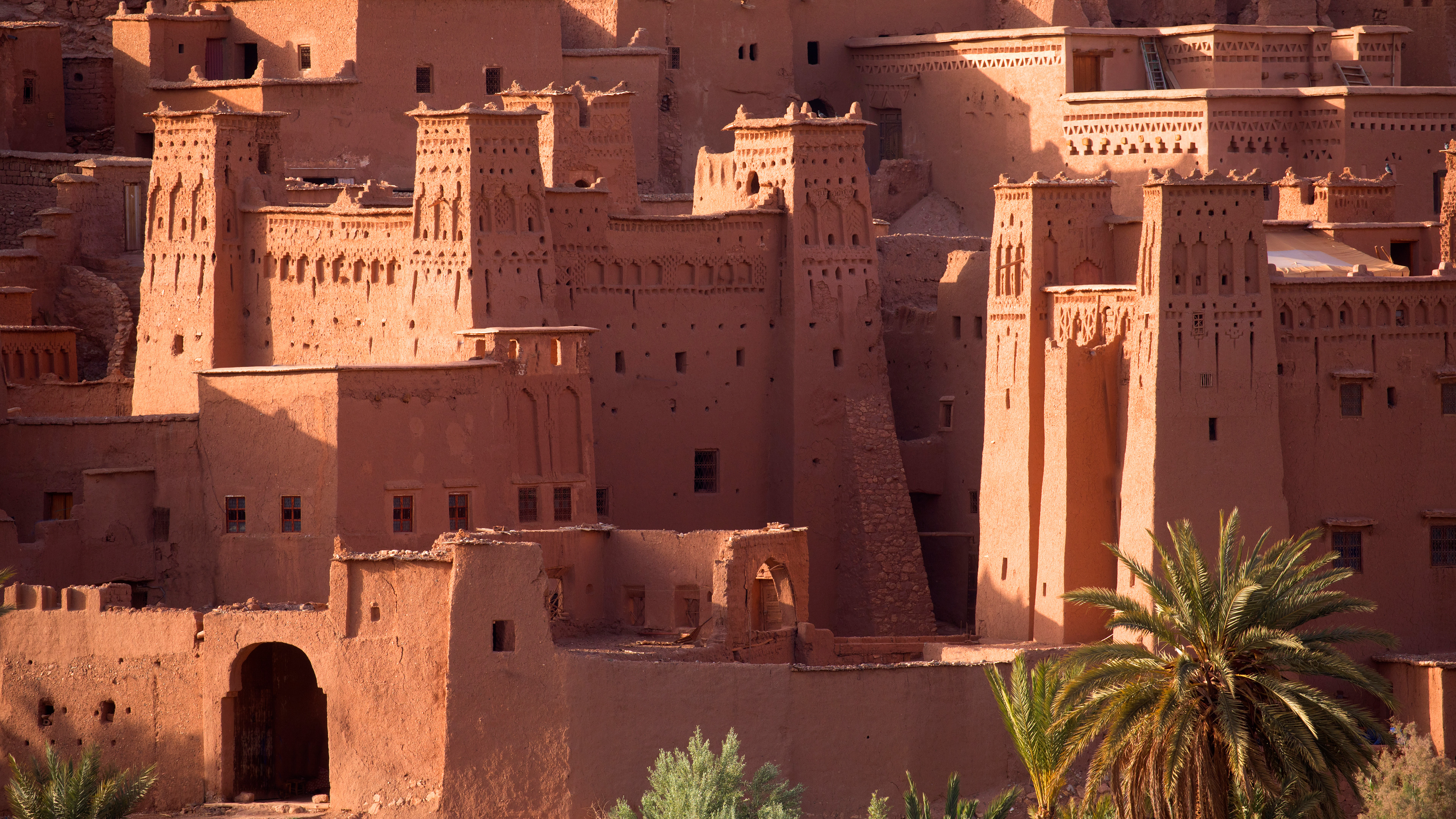 阿伊特本哈杜，摩洛哥 (© Grant Faint/Getty Images)