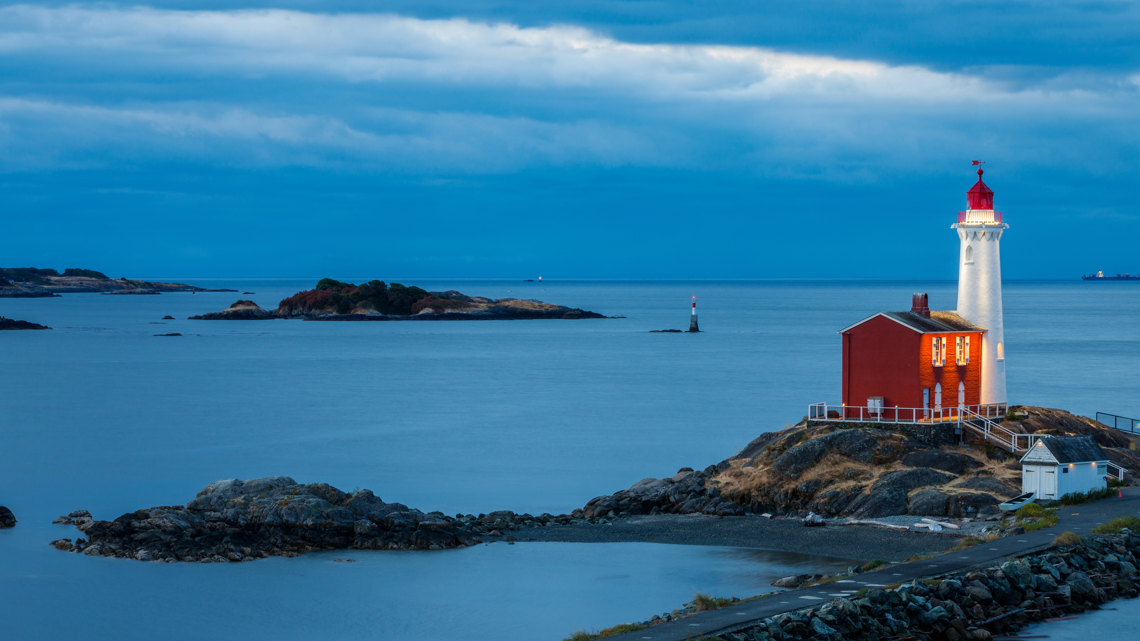 菲斯加德灯塔，埃斯奎莫尔特港，科尔伍德，不列颠哥伦比亚省，加拿大 (© davemantel/Getty Images)