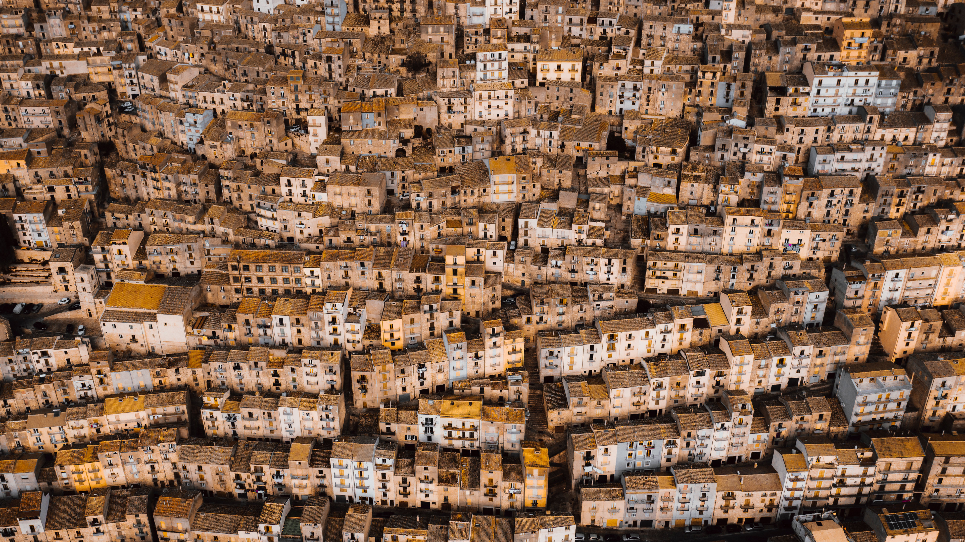 甘吉，西西里岛，意大利 (© Andrea Caruso/Amazing Aerial Agency)