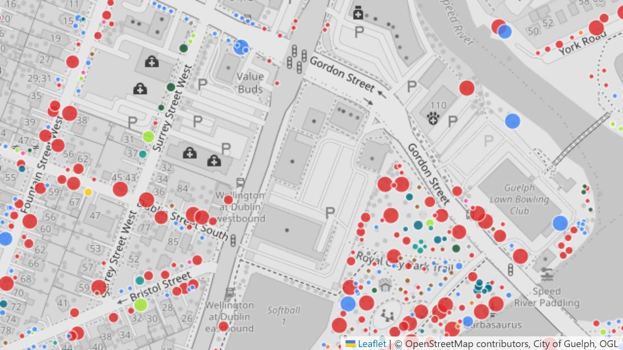 City street and park trees as crowns coloured by genus around Royal City Park