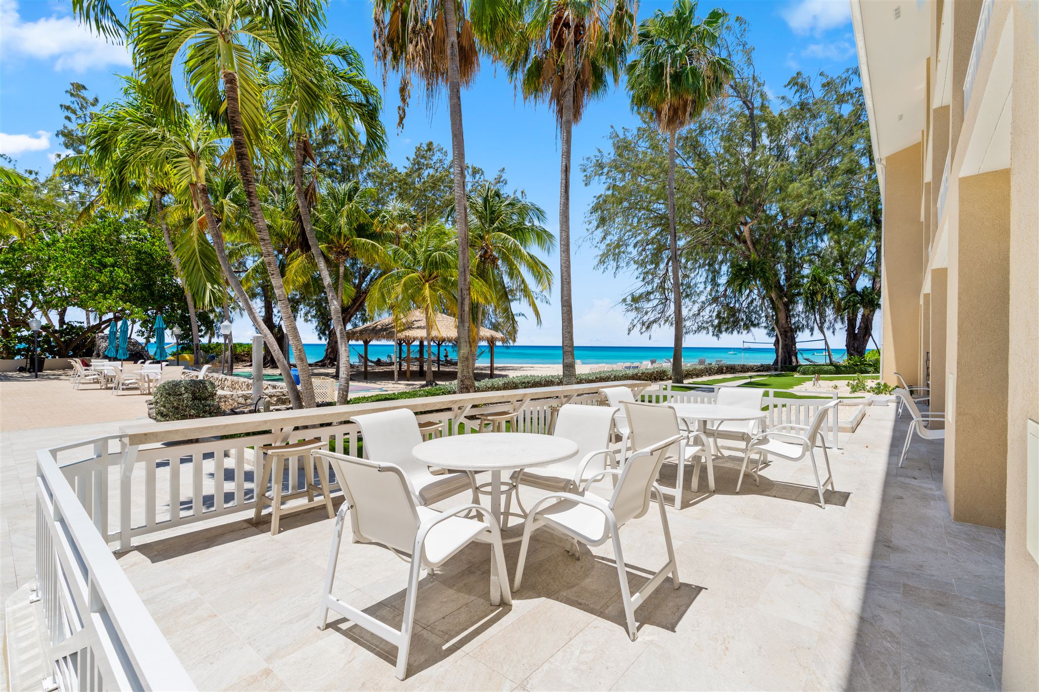 Ocean Front 1 Bedroom Condo at London House