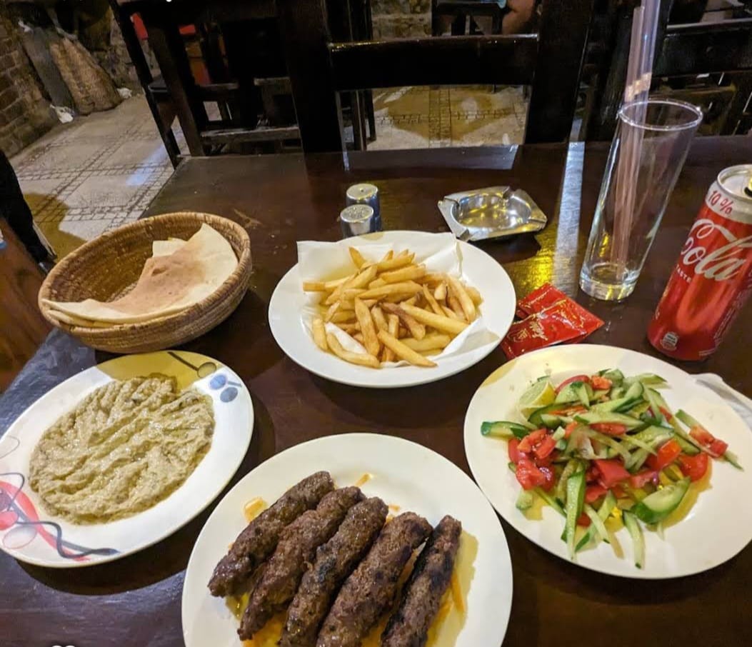 مطعم عبده 9