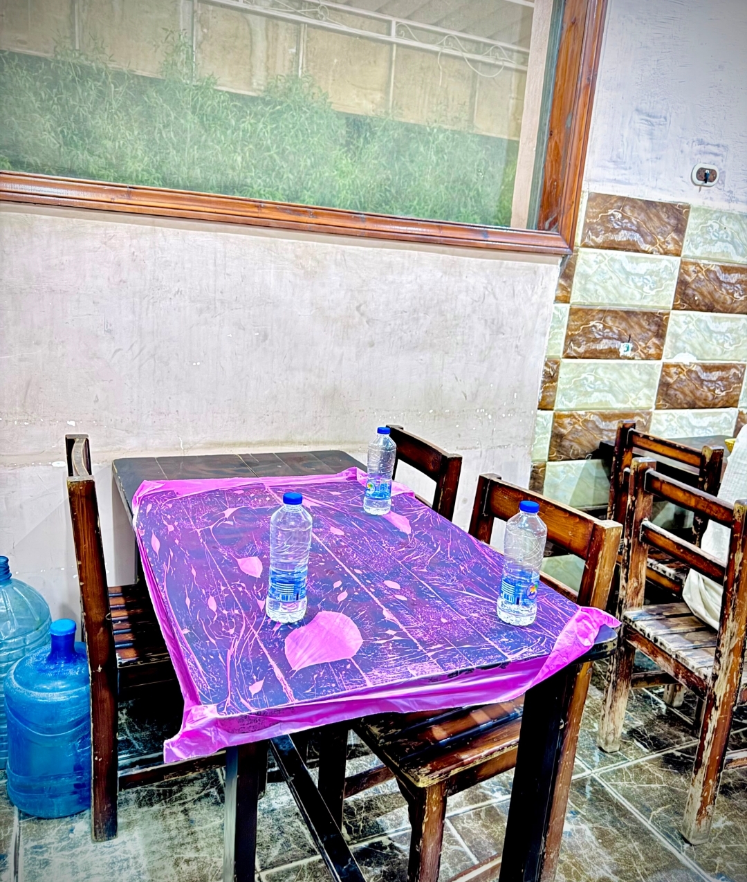 مطعم عسة للمشويات 6