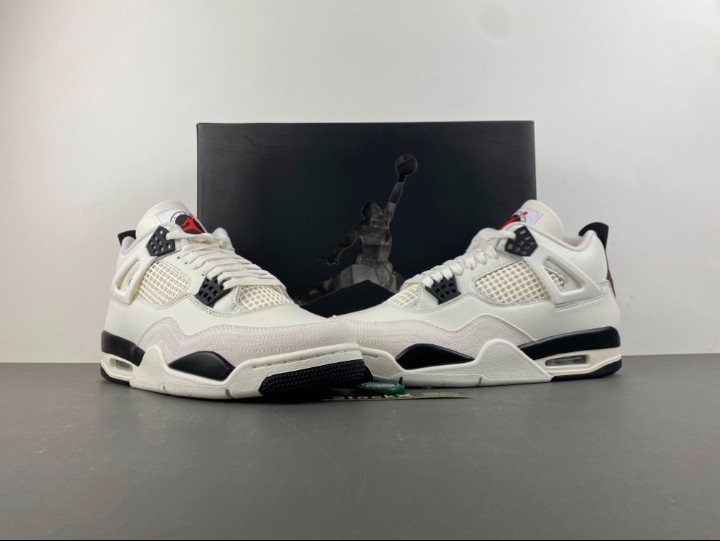 Nike Jordan 4 Flight Club