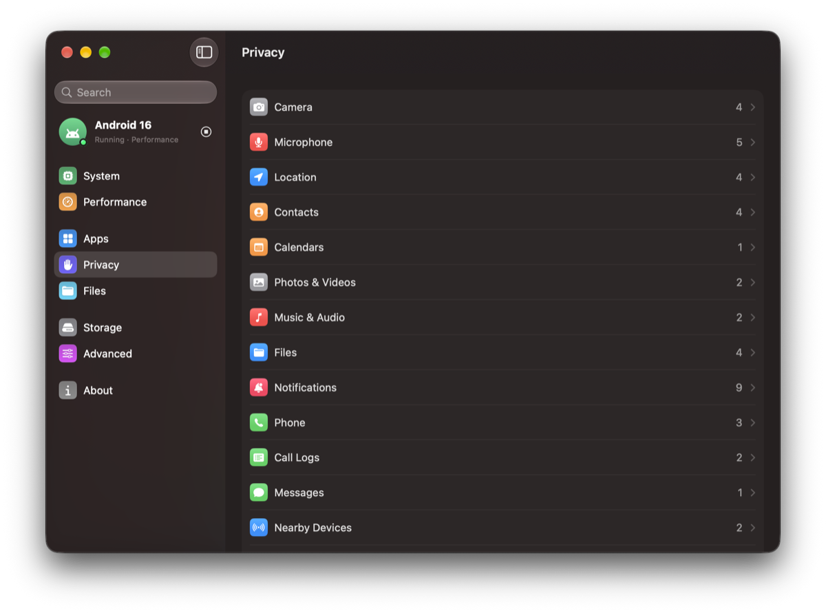Settings › Privacy: which Android apps may use the camera, microphone, location and more