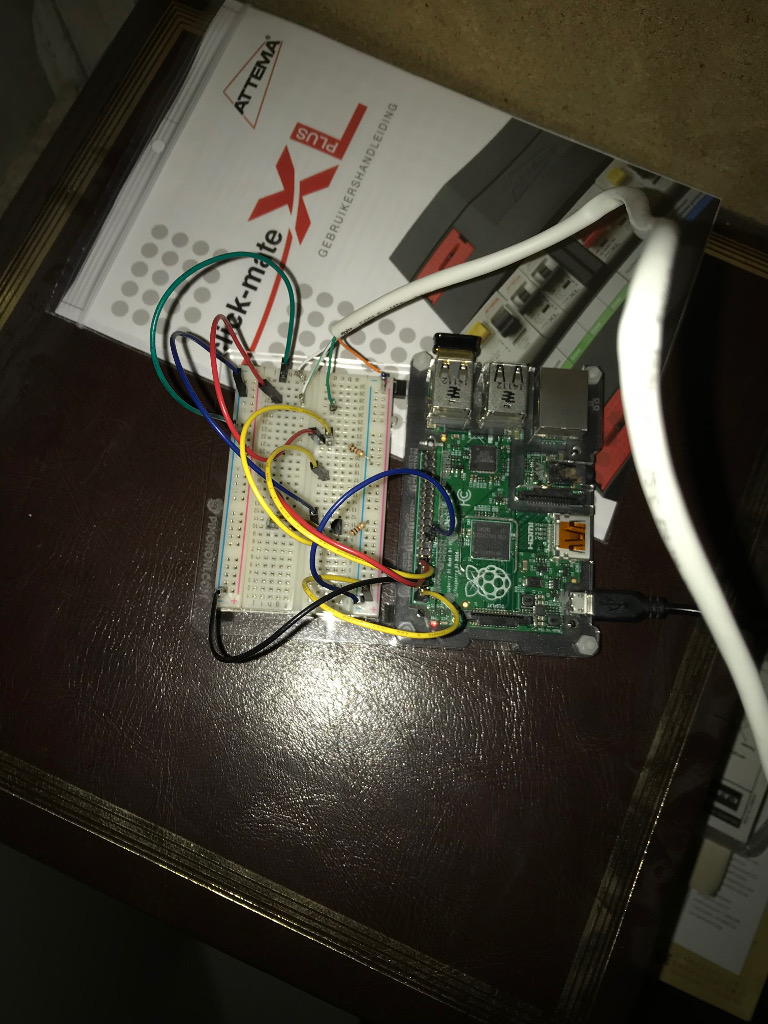 Raspberry Pi to P1 prototype detail