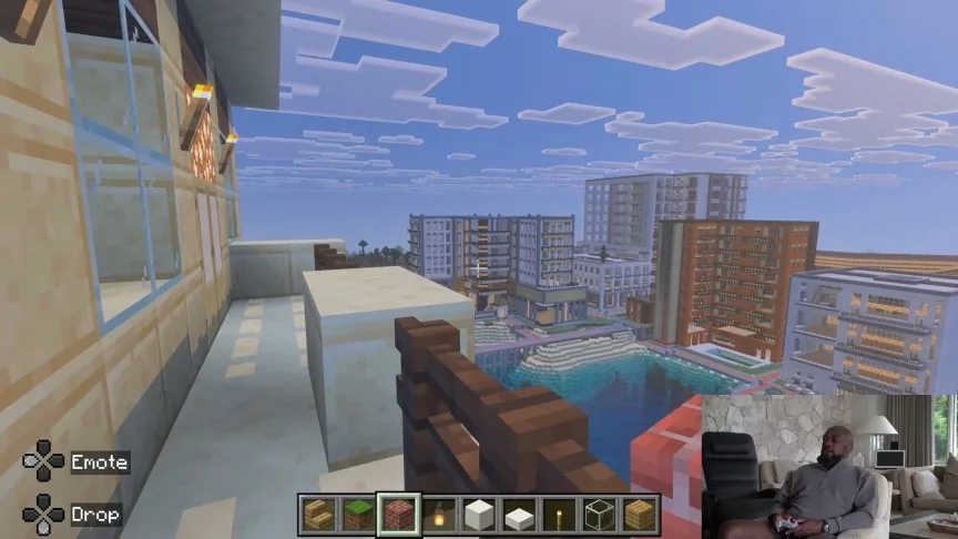 Mike Tomlin's Minecraft city.