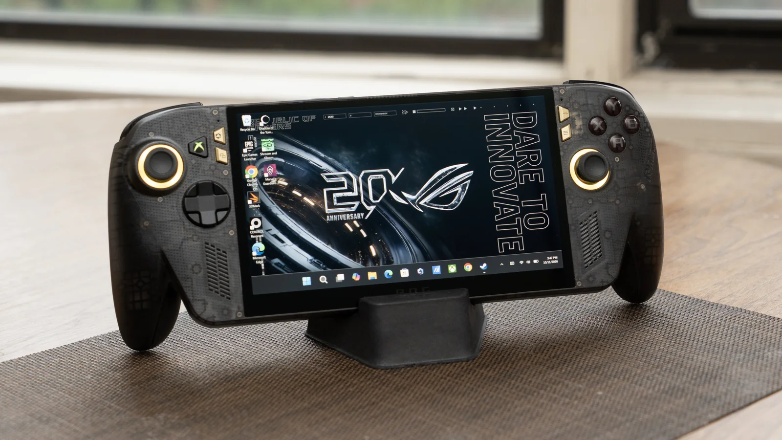 Asus ROG Xbox Ally X20 Review: Gorgeous OLED, Familiar Windows Flaws