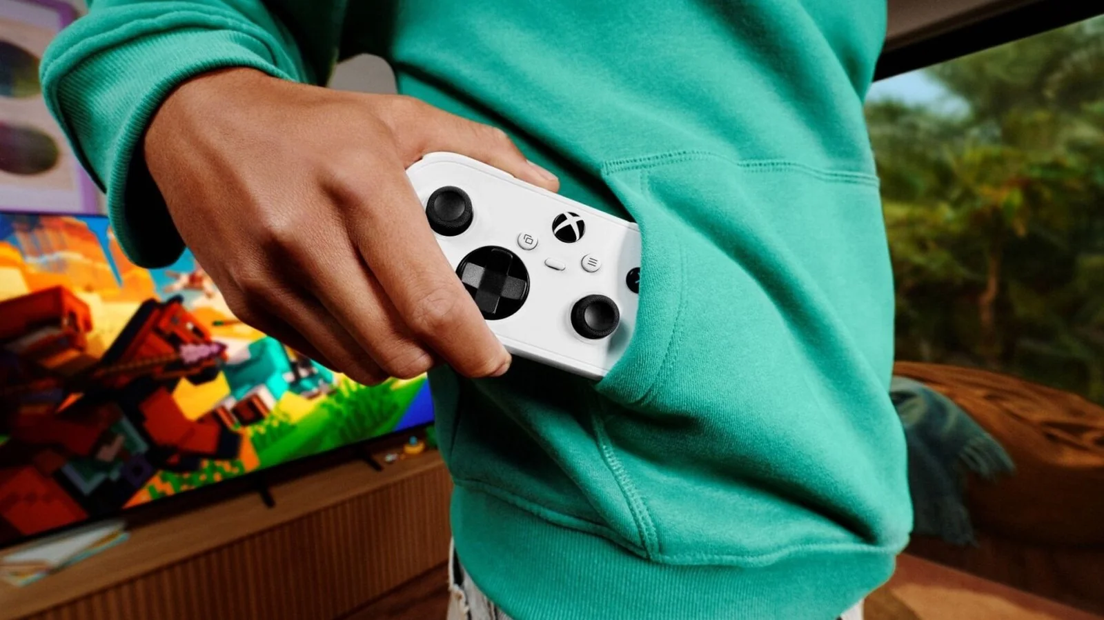 Microsoft Reveals the Tiny $50 Xbox Nano Controller