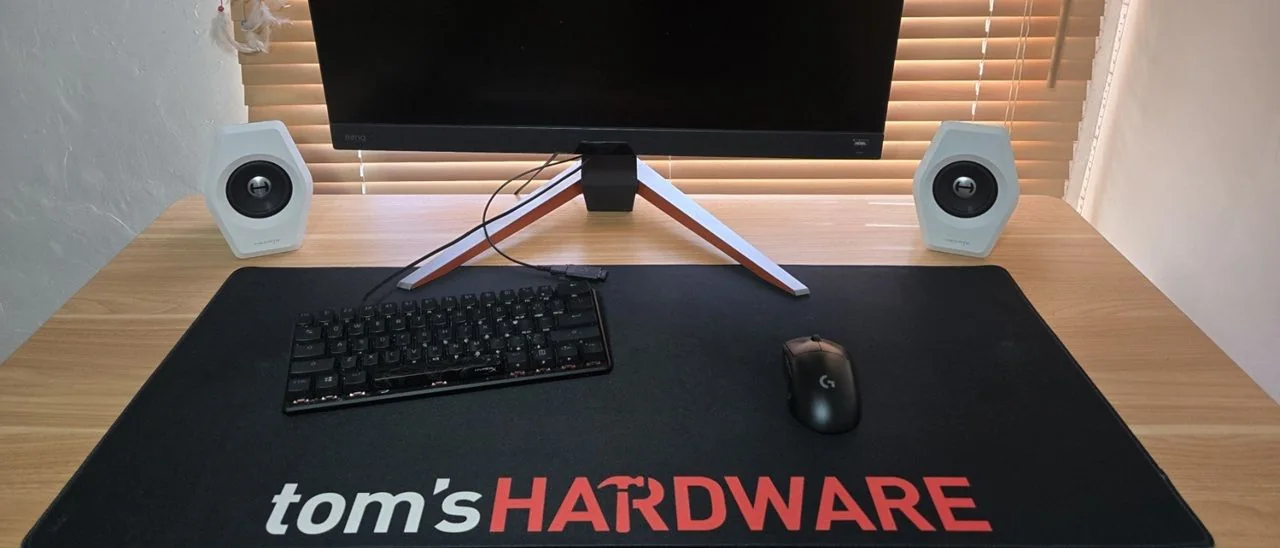 Edifier Hecate G2000 Pro Review: Clear Sound and Bold RGB Design