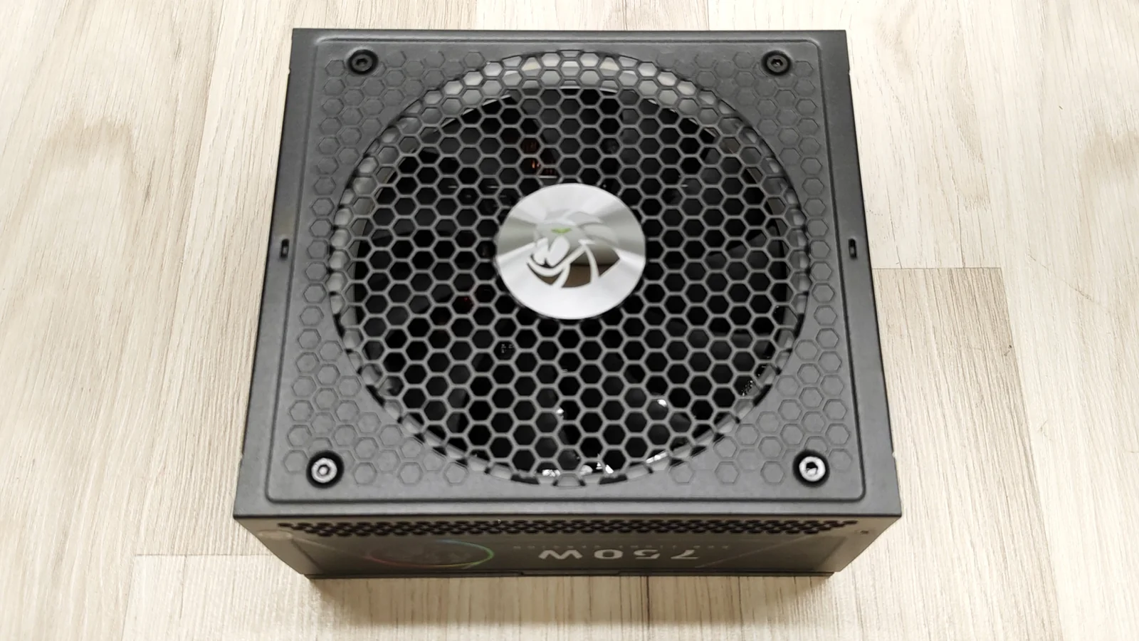 Gamemax RGB PRO 750G
