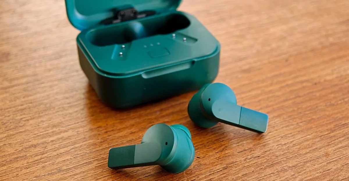 Fairphone Fairbuds 2 Review: Repairable Earbuds Get Smarter and Smaller