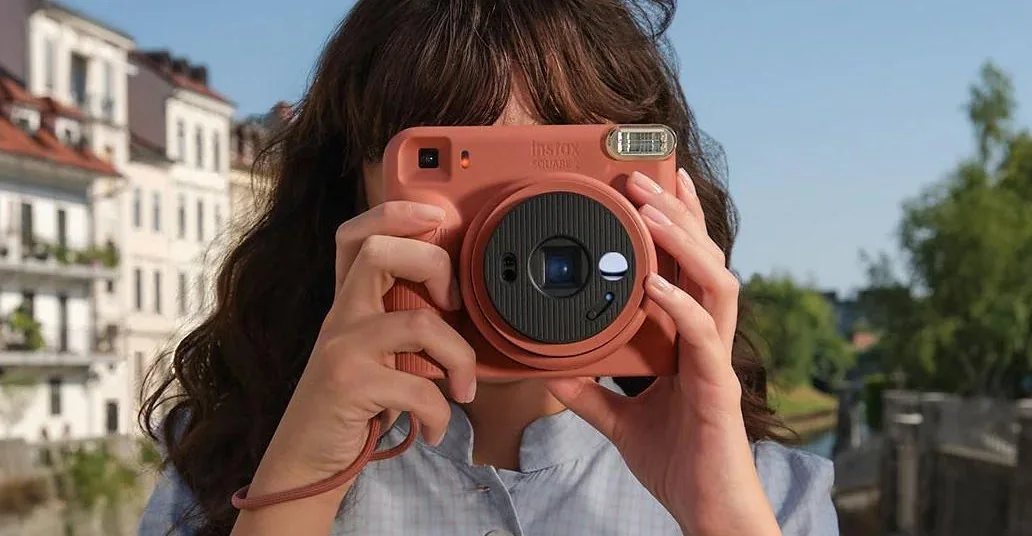 Fujifilm Instax Square 2 Brings Analog Color Filters to Instant Photography