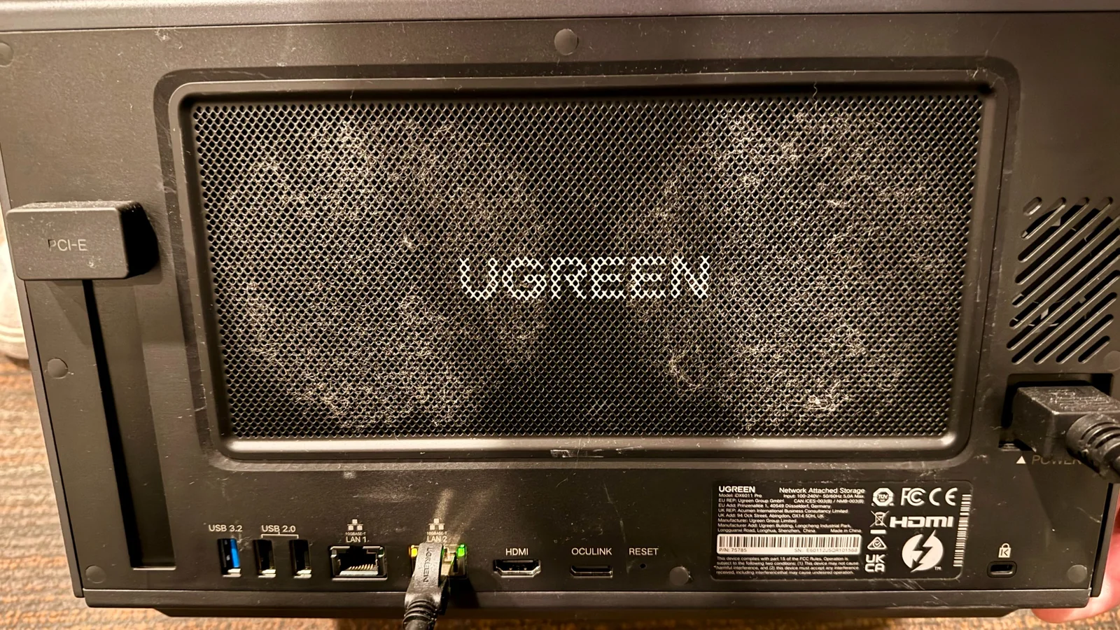 UGREEN AI NAS