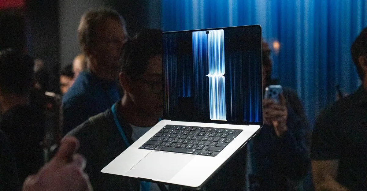 Apple's Touchscreen MacBook Pro: Hands-On With the OLED Model