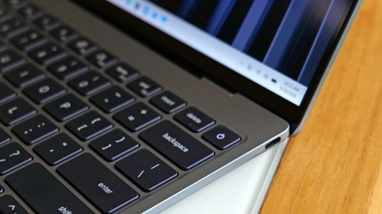 Just two USB-C ports on an ultraportable would be a lot more manageable if the XPS 13 also had a 3.5mm audio jack.
