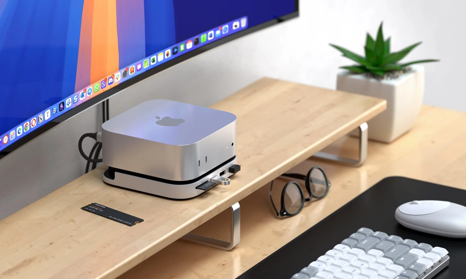 Mac Mini Docks Expand Ports and Add Storage Capacity