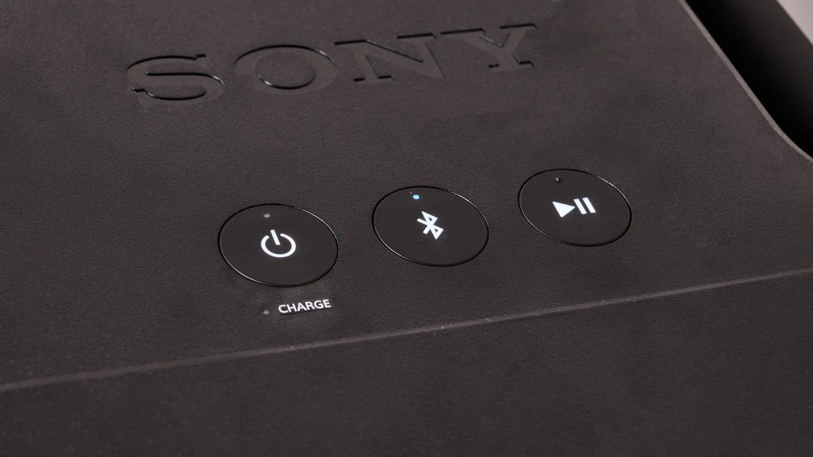 Button controls on top of the Sony ULT Tower 5