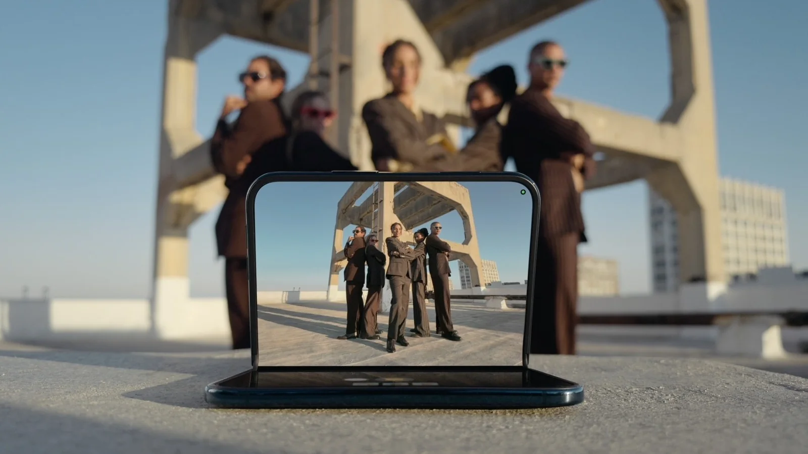 How the iPhone Duo Improves Group Selfies