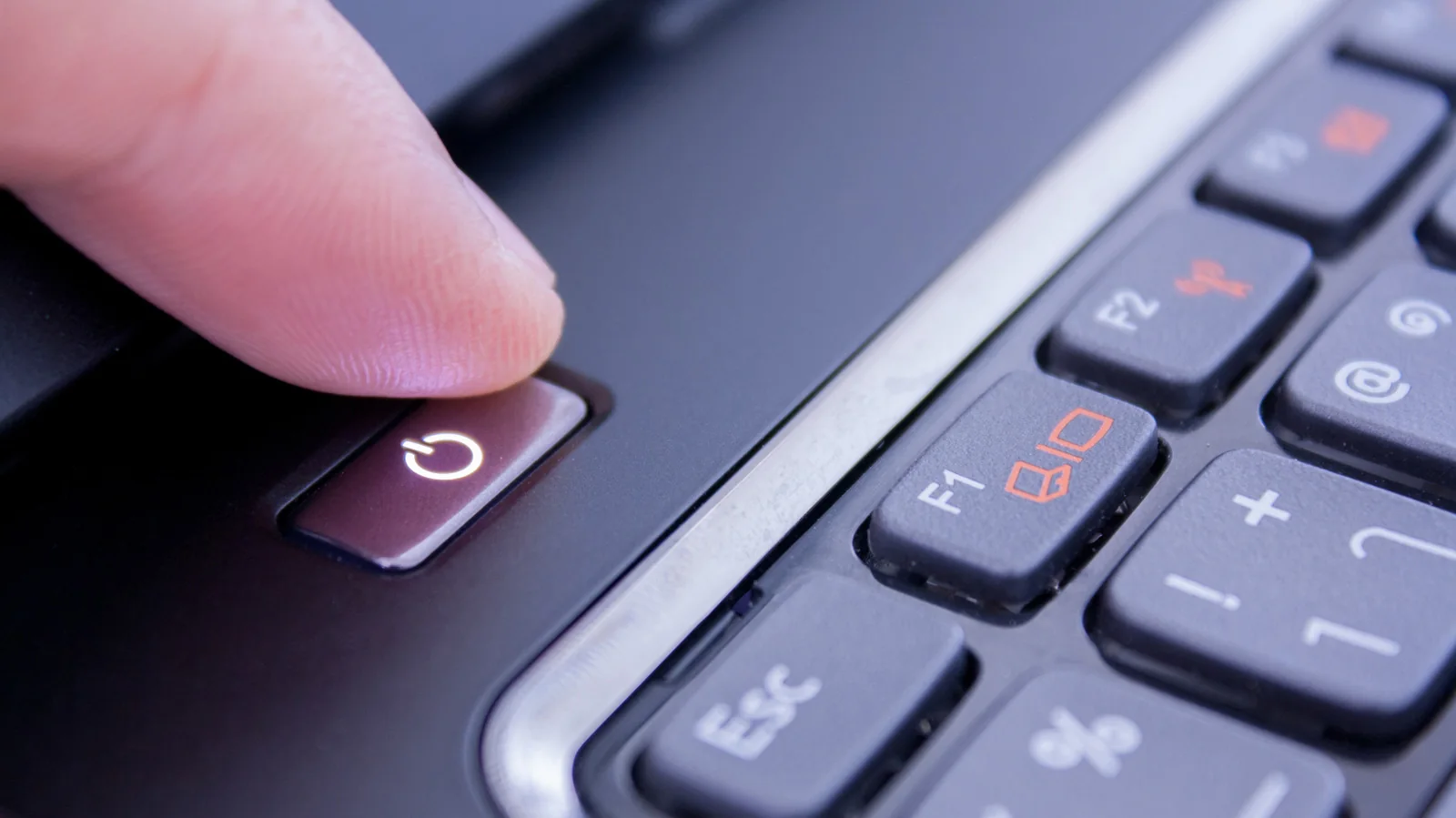 Why You Should Avoid Holding Down Your PC Power Button