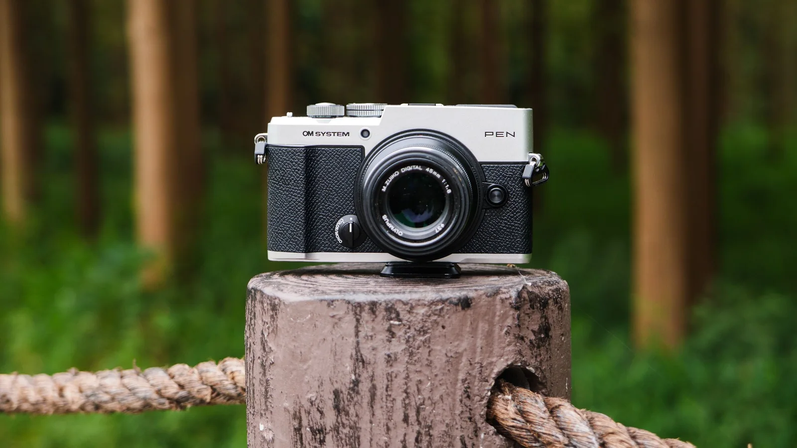 OM System PEN Review: A Classy, Feature-Packed Rangefinder